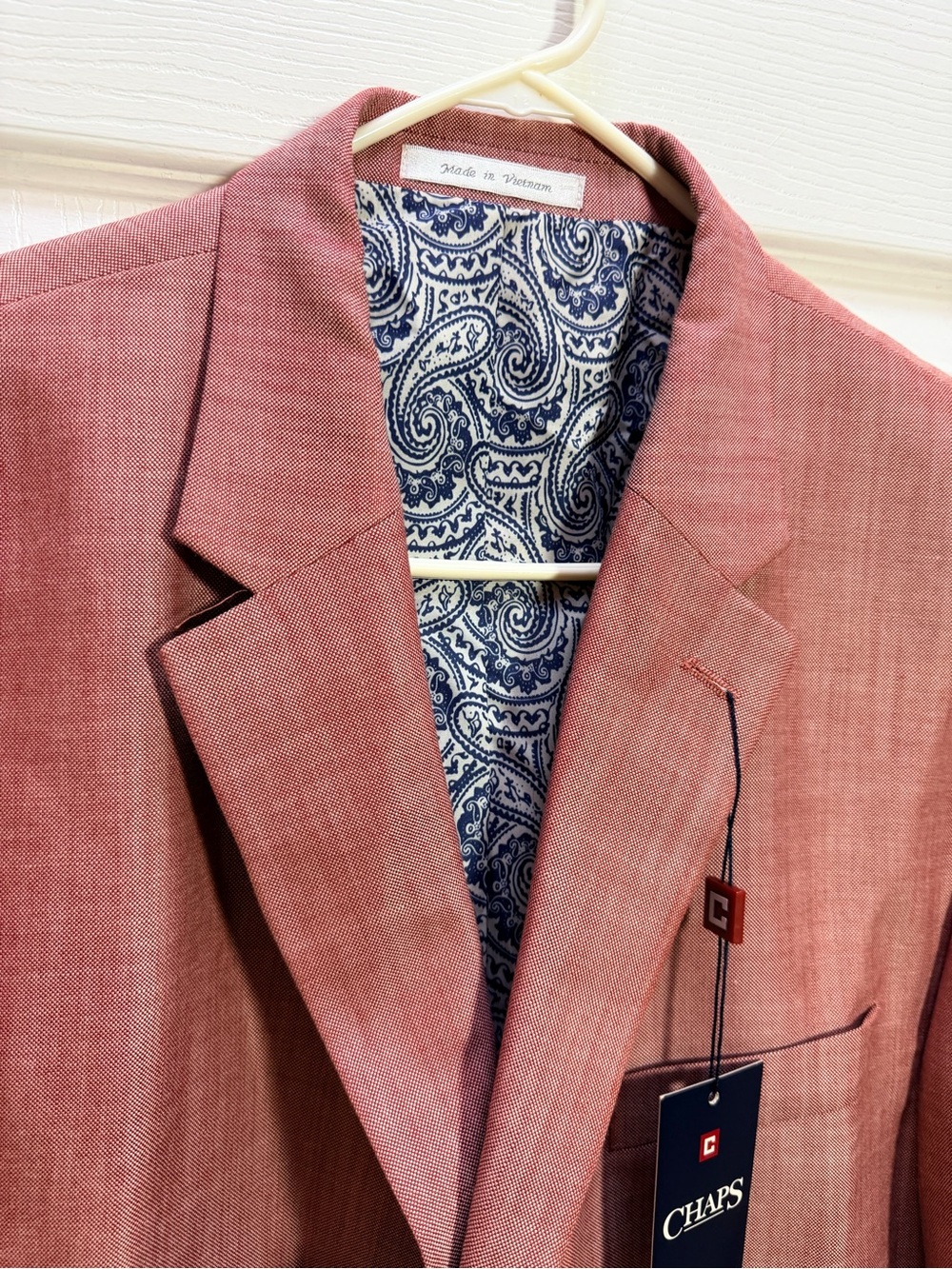 Chaps Men’s Stonewashed Rec Sport Coat with Paisley Lining - Picture 2 of 5